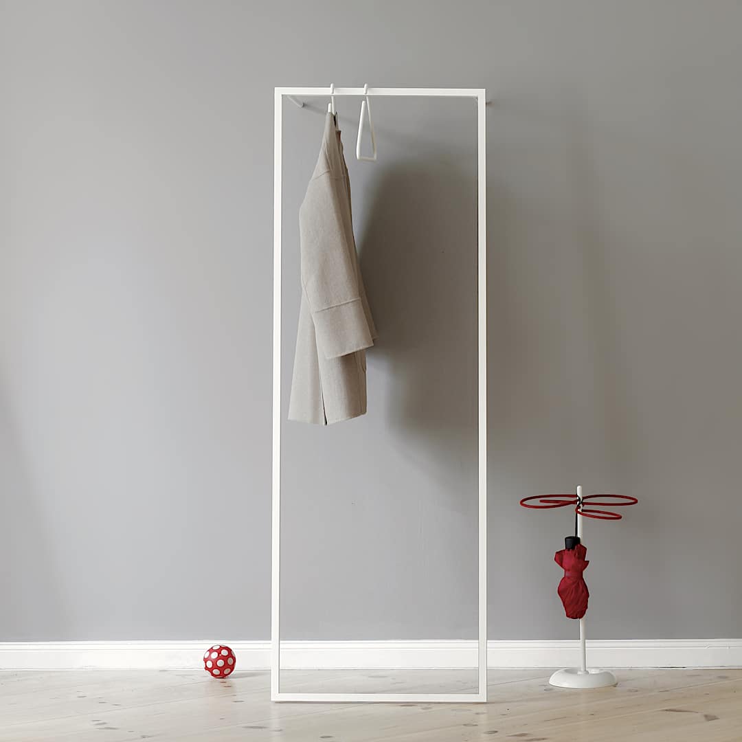 Wandgarderobe hoch, zum stabilen Anlehnen: MF LEANO – Bild 5